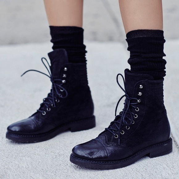 Sparrow Lace-Up Boot - Picture 1 of 7